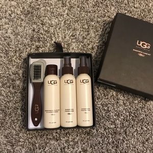 UGG sheepskin care kit